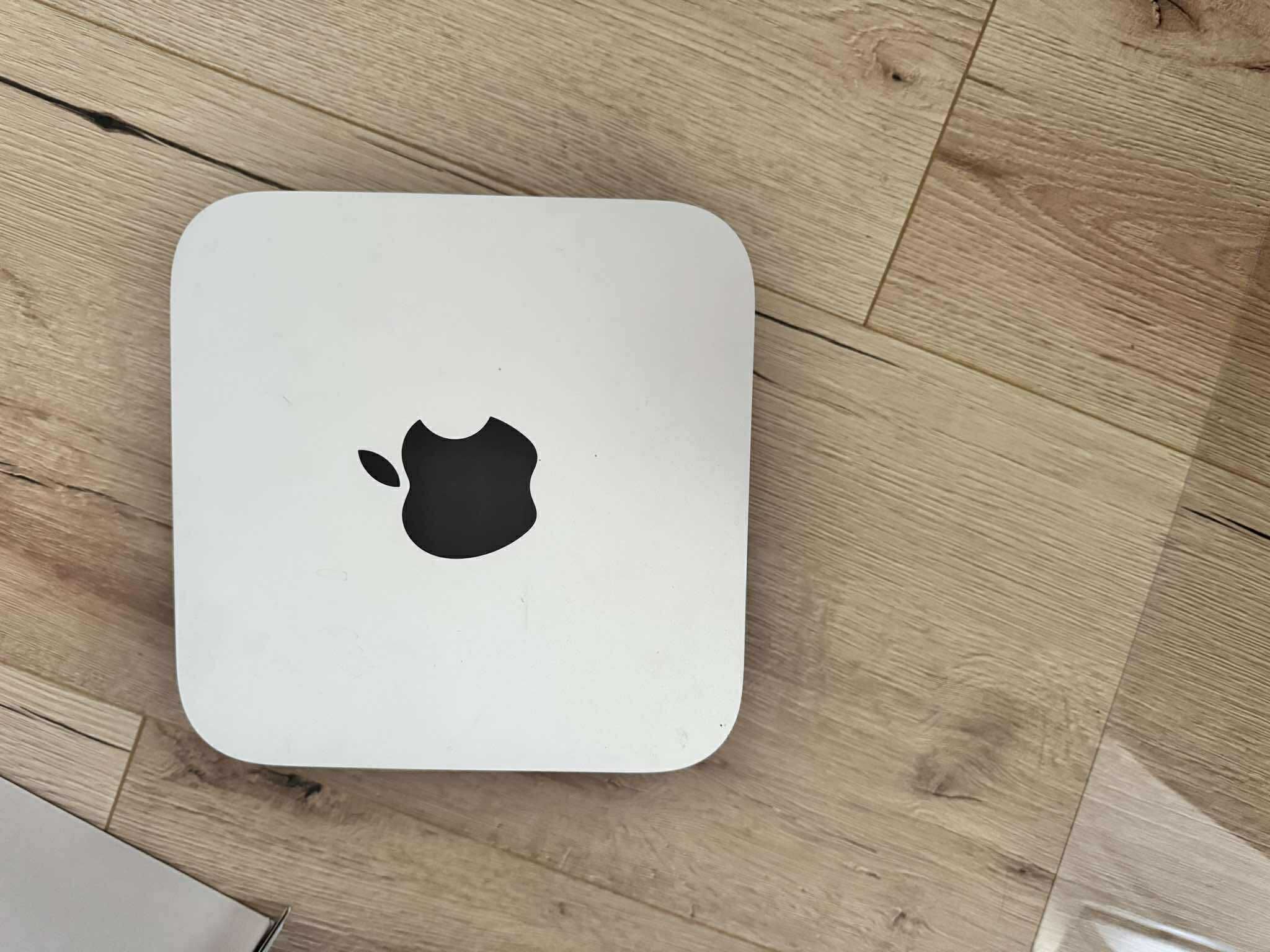 Mac studio M1 Max 32GB 1TB SSD 
10 cpu + 24 GPU