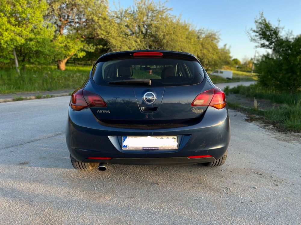 Opel astra 1.4 turbo pedantyczny stan ! Okazja !