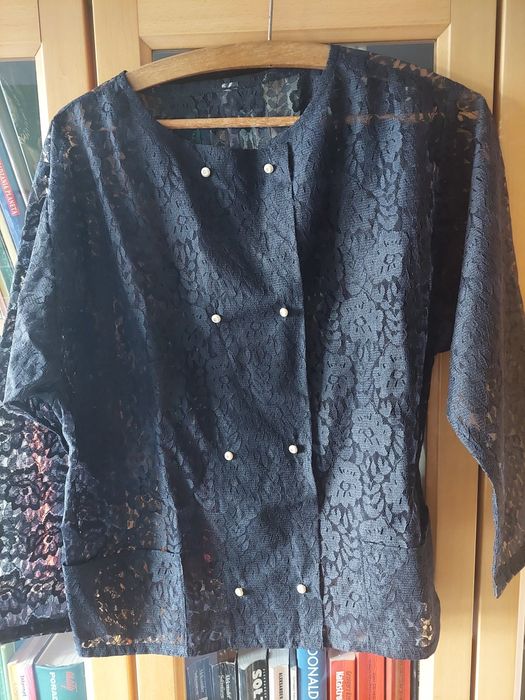 Czarny żakiet z koronki vintage