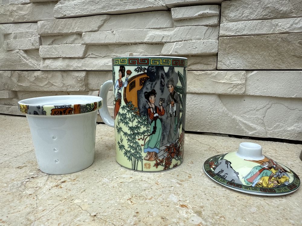 Chiński kubek z zaparzaczem z porcelany Chiny Japonia Gejsza jak nowy