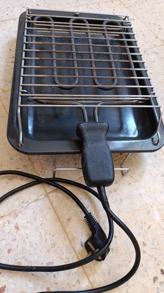 Grelhador Elétrico 2000W