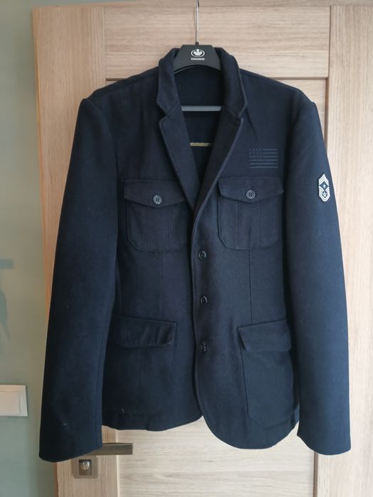 Krótki płaszcz męski marynarka Reserved M z wełną