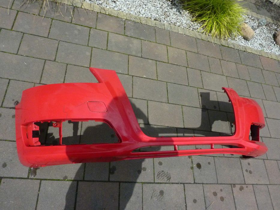 AUDI A3 8P zderzak przód przedni czerwony 8P080.7437H