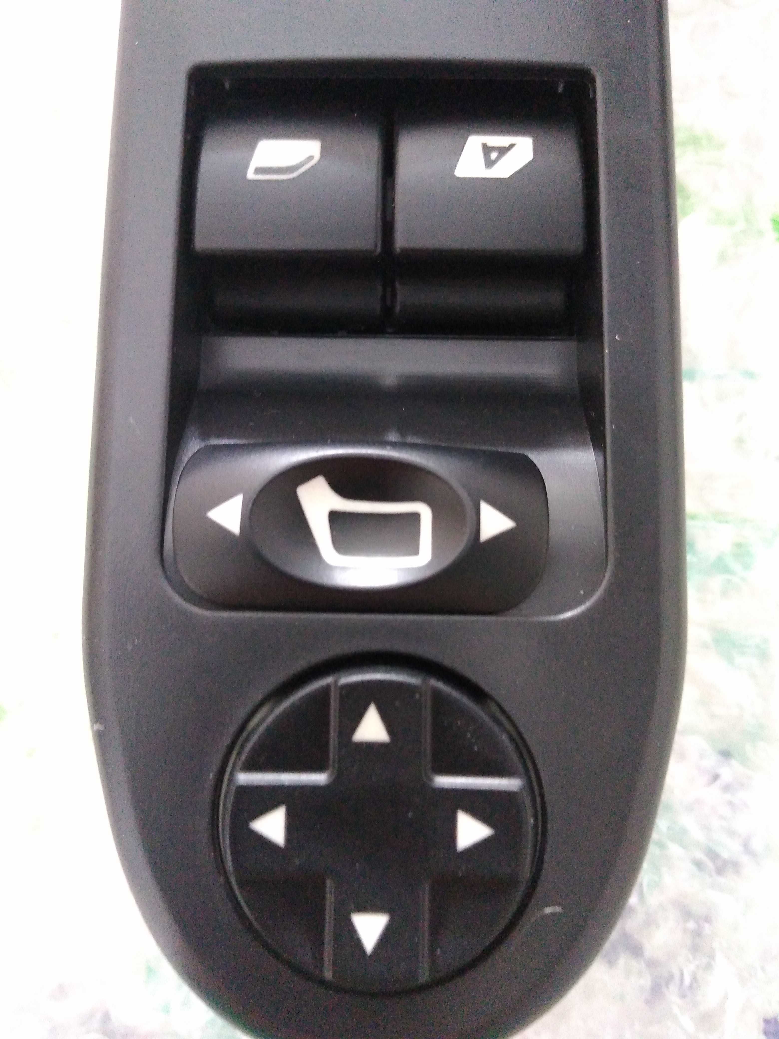 Comando botões interruptor vidros peugeot 207 novo. Nunca usado.