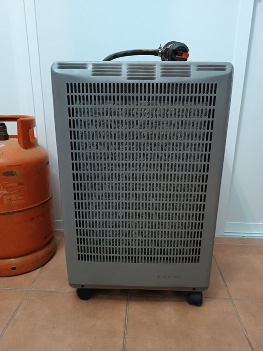 Aquecedor a gás usado