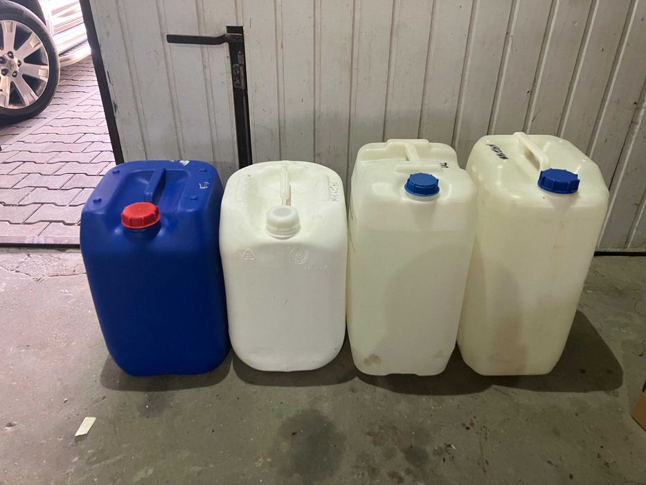 Kanister bańka plastikowa karnister na paliwo pojemnik 30 litrów