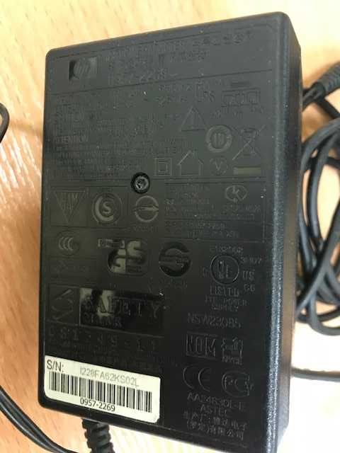 Oryginalny zasilacz, ładowarka do drukarki HP 0957~2385, 22V 455mA 10W