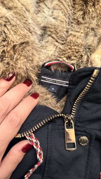 Теплая куртка Tommy Hilfiger 100%оригинал (М)
