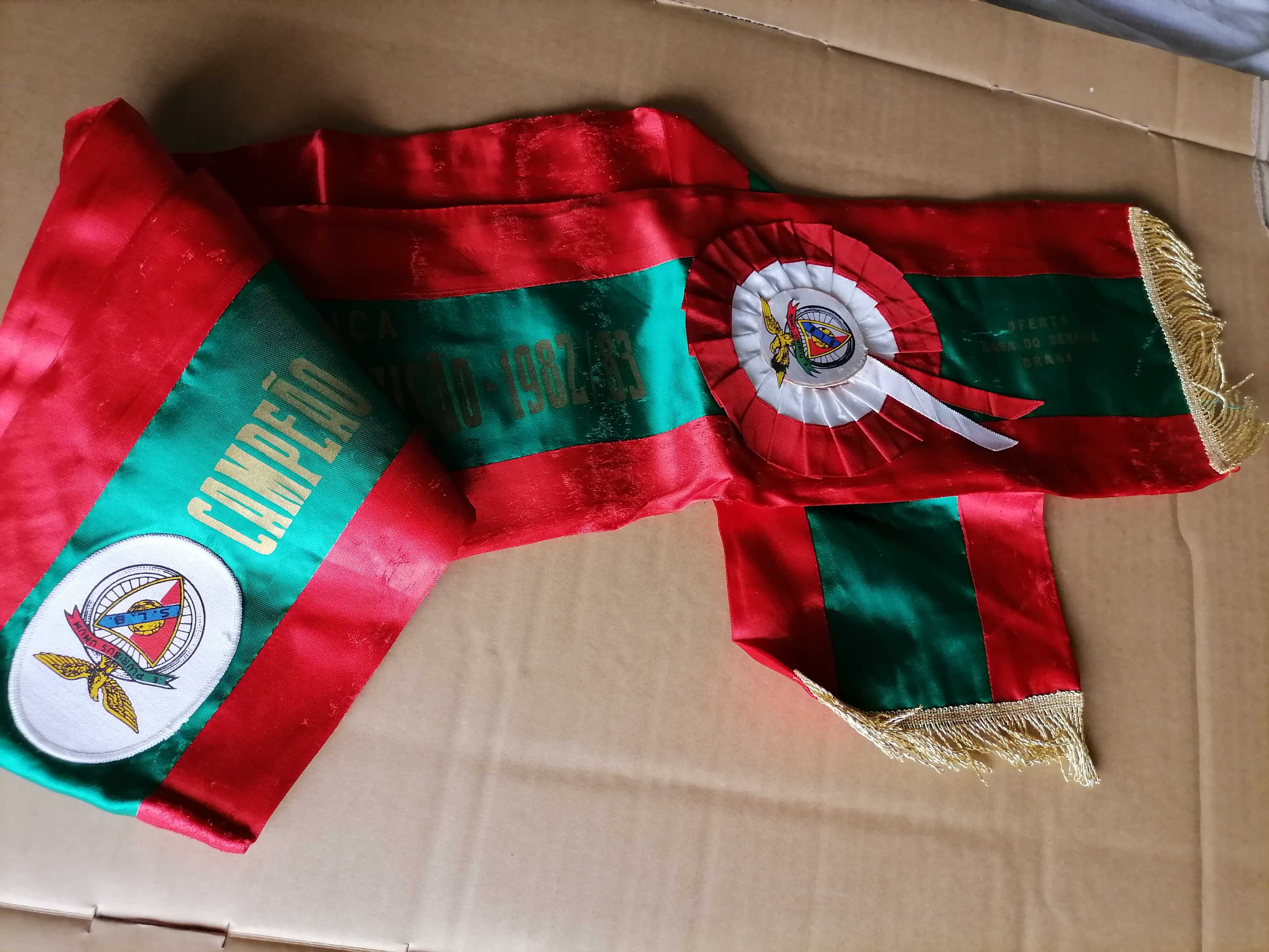 BENFICA Faixa Seda CAMPEÃO NACIONAL 1982/83 Original (Casa de Braga)