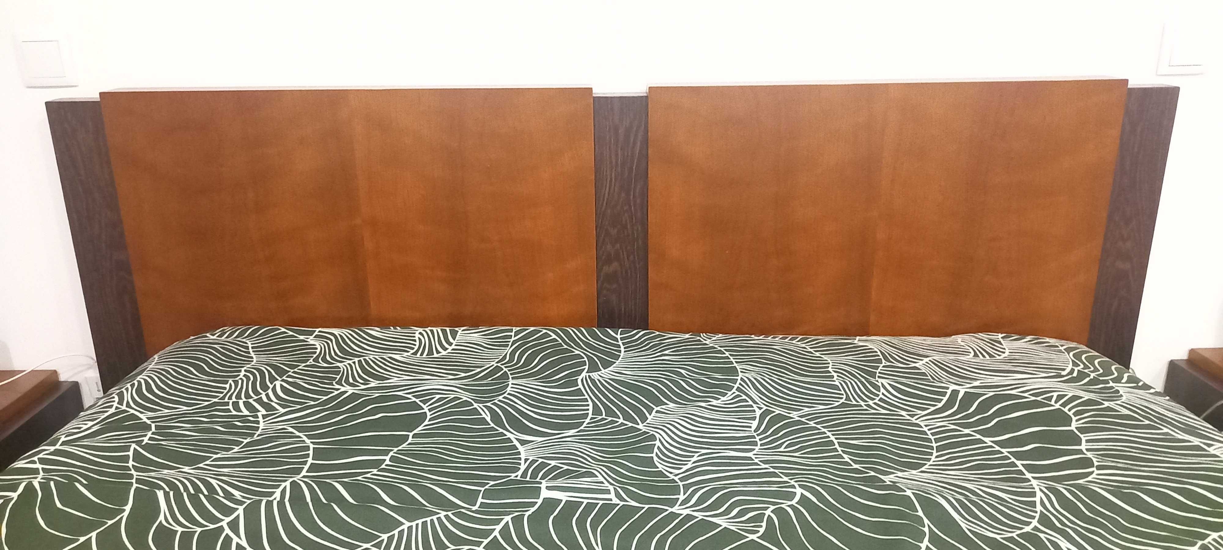 Cama de casal c/ 1,60m de largura