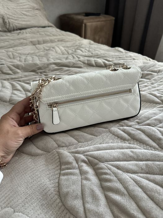 Сумка жіноча Guess