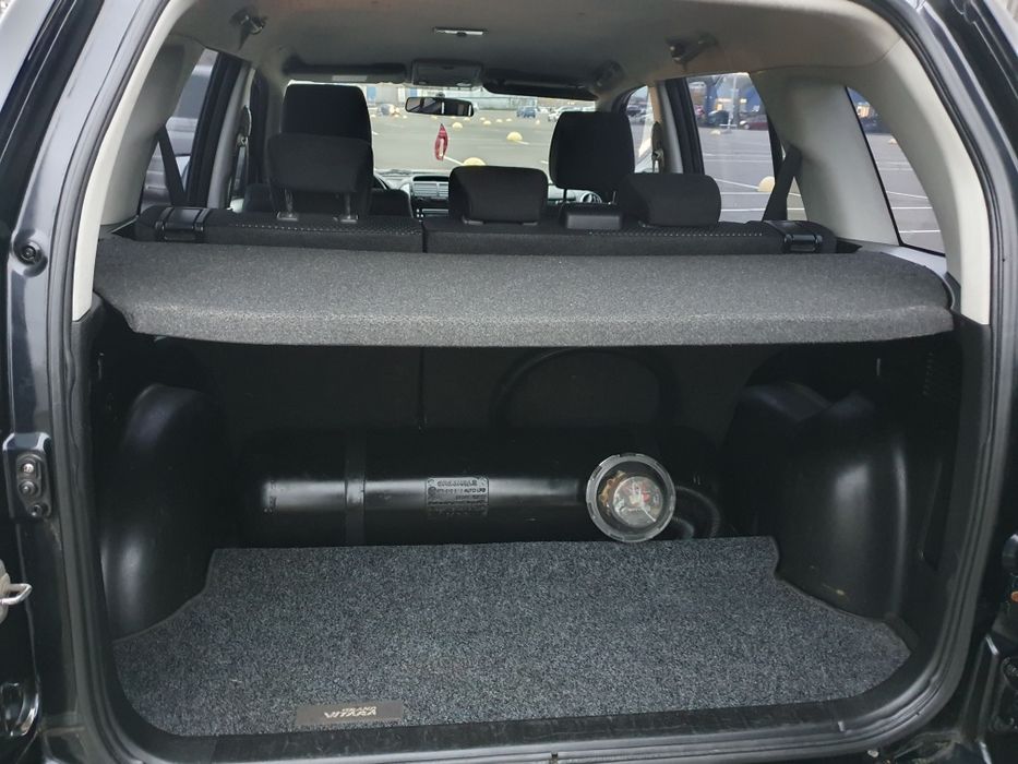 Продам SUZUKI Grand vitara ГАЗ/Бензин  В Отличном состоянии