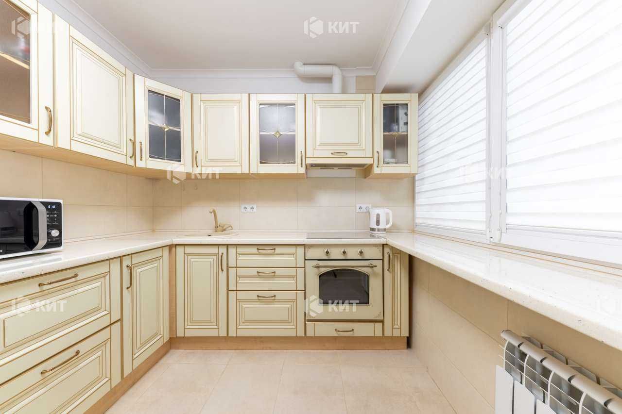 4кімн., 141м2, (Северная Салтовка, ул. Дружбы Народов), 103554