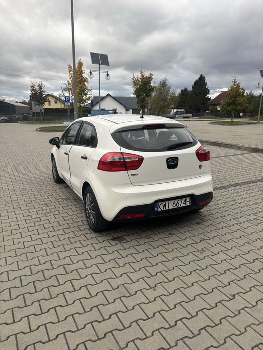 Kia Rio III 2011 Rok Niski Przebieg