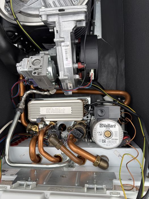 Vaillant Вайлант t8 Solide plus30-34kw Конденсаційний газовий котел