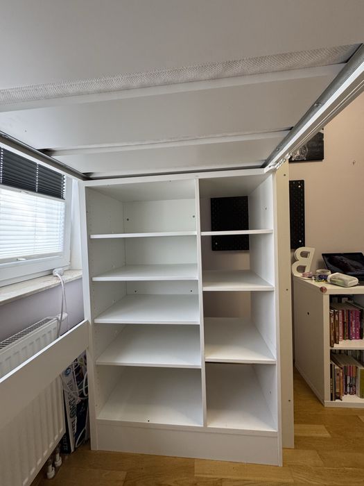 Łóżko piętrowe ikea smastad z biurkiem i materacem