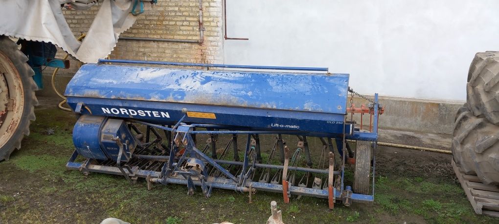 Siewnik nordsten 2.5 m