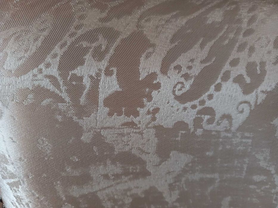 Poltrona clássica nova