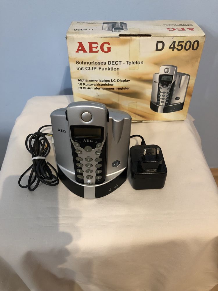 Telefon stacjonarny bezprzewodowy AEG  D4500/Twin Set