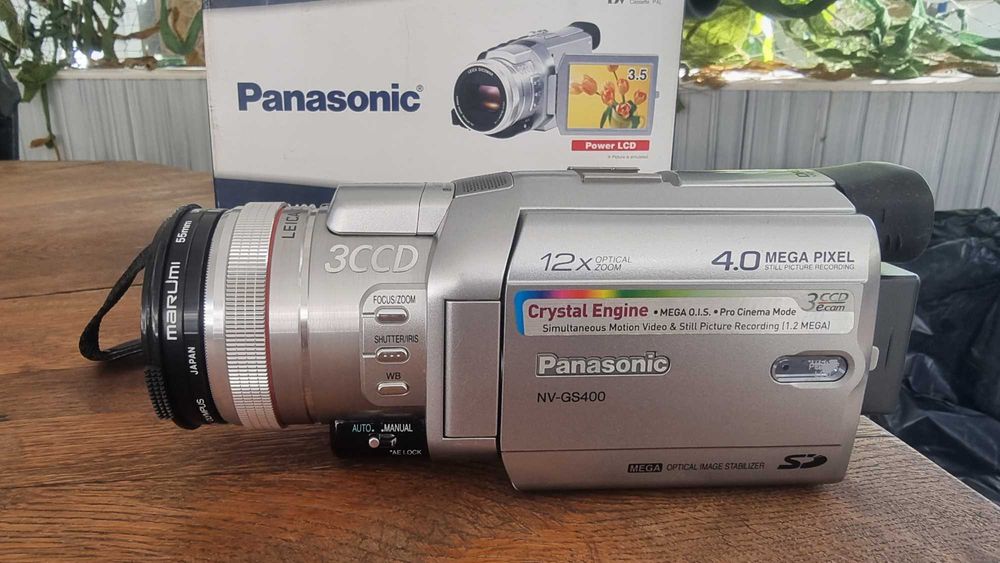 Продам видеокамеру Panasonic NV-GS 400