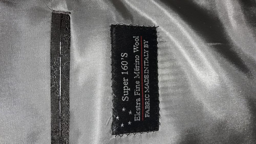 Свадебный костюм