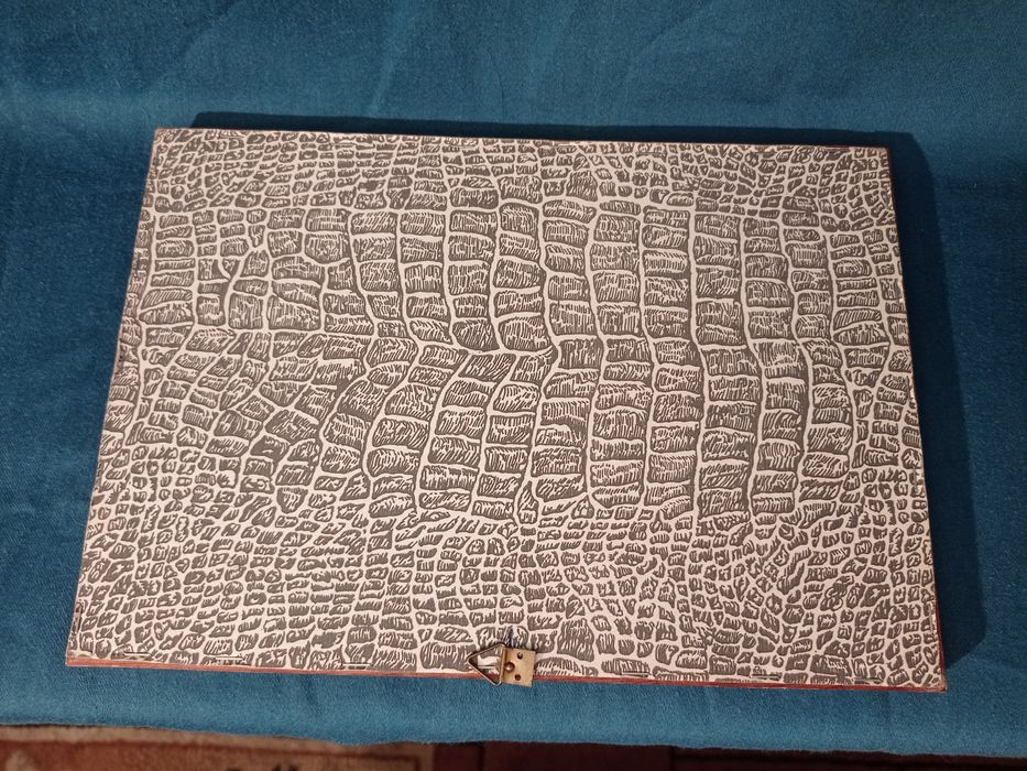 Stare obrazy haft krzyżykowy z początku XX wieku