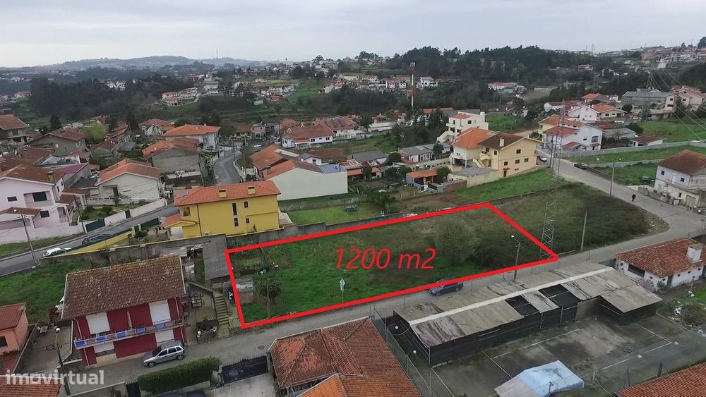 Terreno c/ 1200m2 para construção de moradia térrea