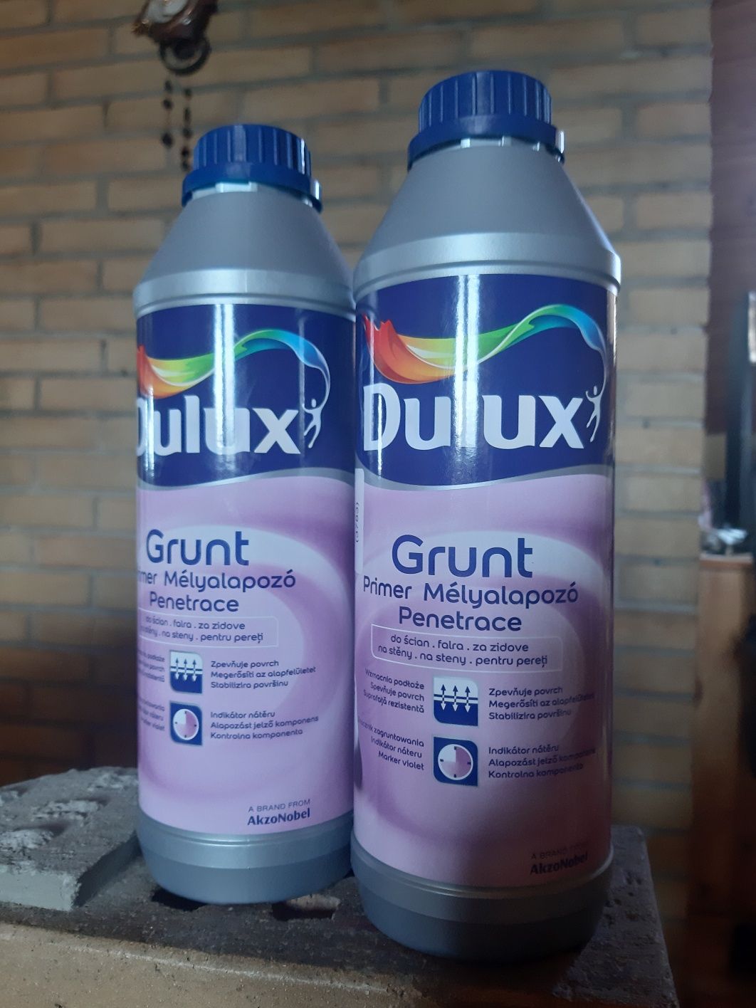 Grunt wodny Dulux 2l