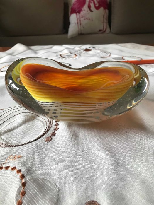 Unikatowa popielnica ozdobne szkło z PRL-u. Eryka Trzewik-Drost?