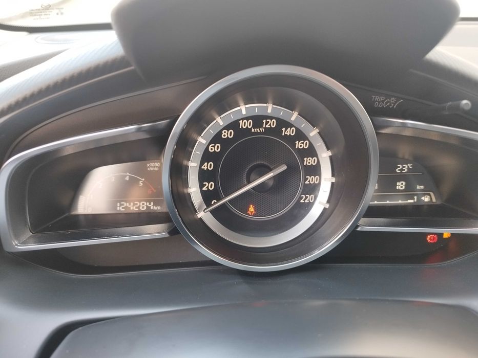 Mazda 2 1.5 diesel Execellence Navi 2015