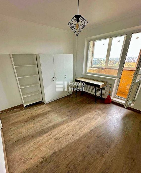 Продам 2 кімн. квартиру на вул. Мохнацька, 87