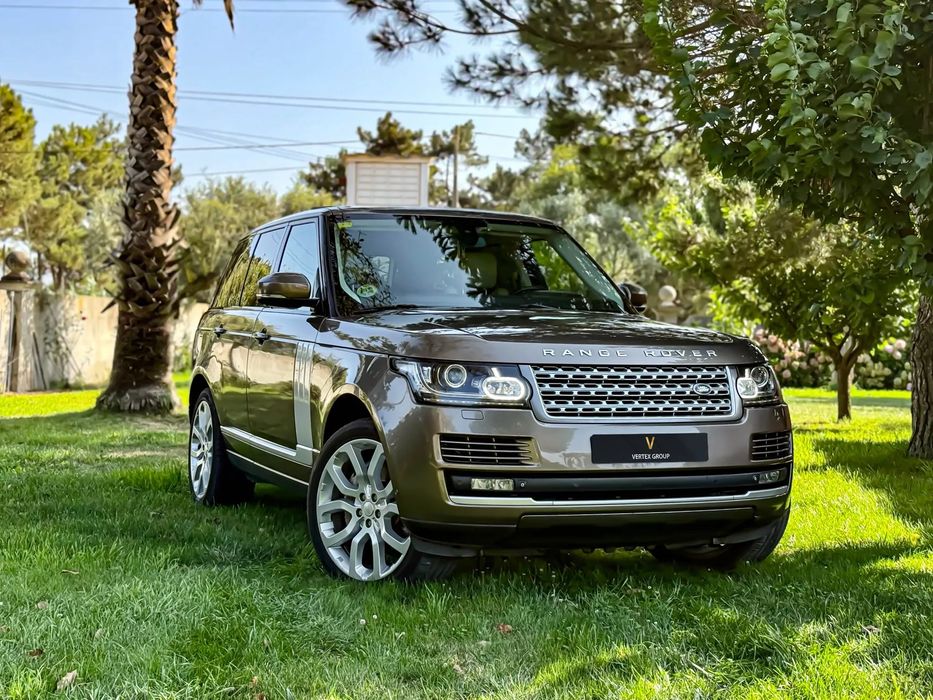 Land Rover Range Rover 4.4 SDV8 Vogue