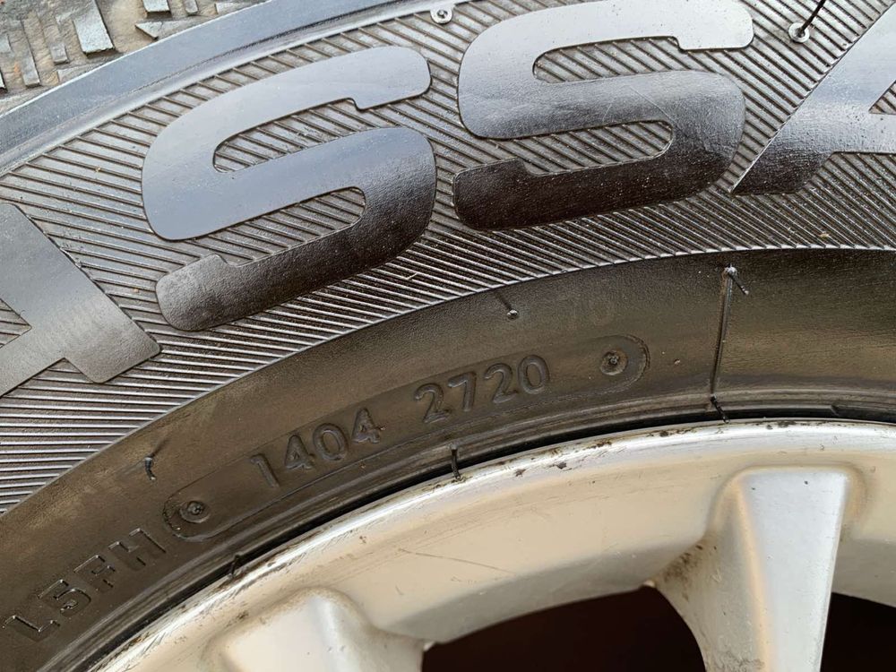 Продам диски с резиной R13 175/70 4/100