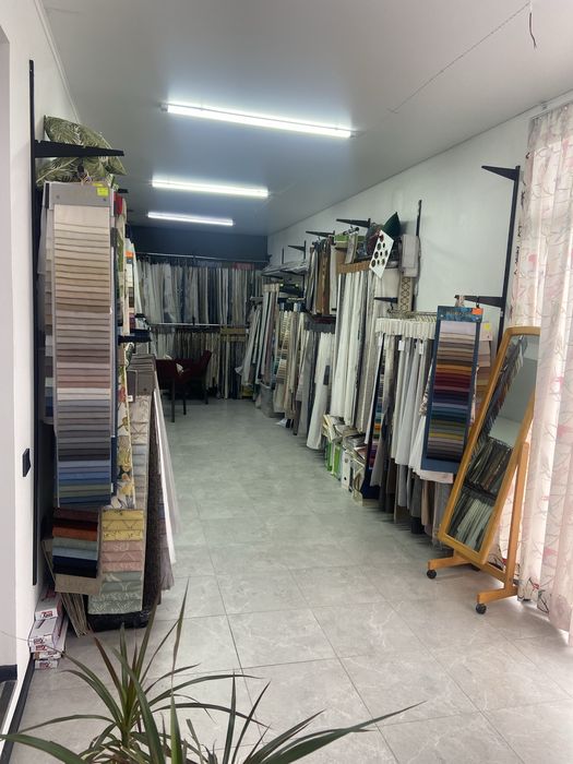 Пошиття штор , ролет, карнизи