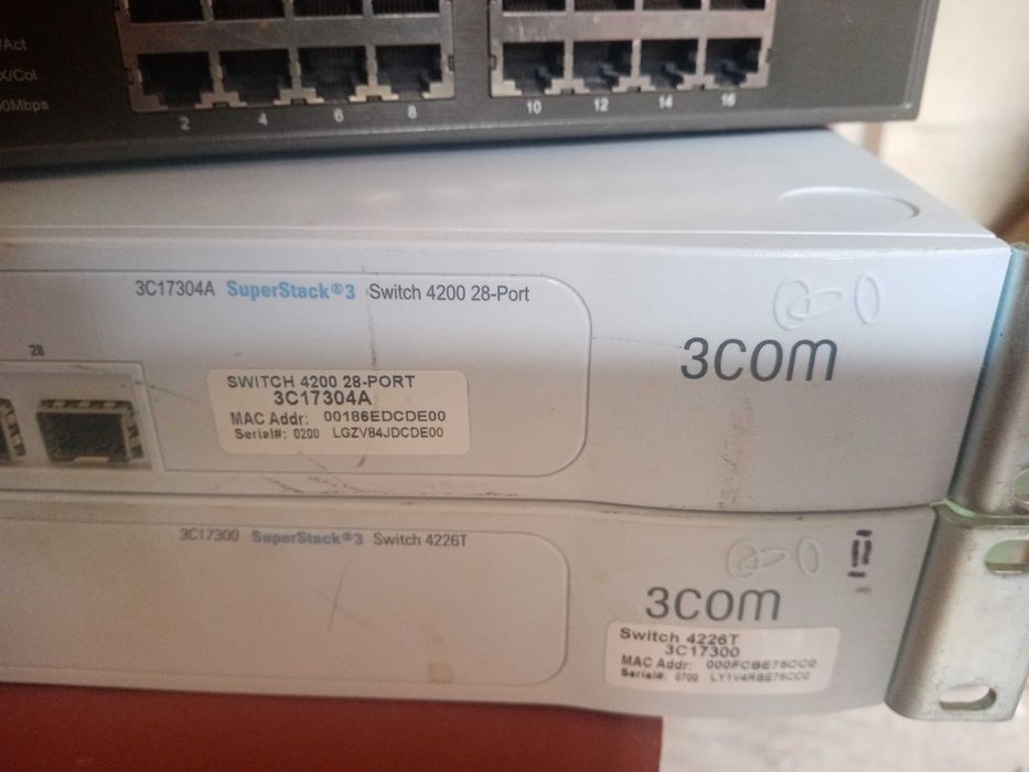 Продам 8 свитчей, северный кулер (с датчиком т.) , оперативную память.