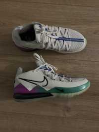 Кросівки для баскетболу nike Lebron XVII low glow in the dark white