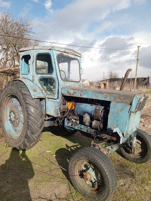 Продам трактор Т-40