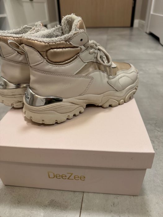Buty dziewczęce  z Ccc na zimę rozmiar 35