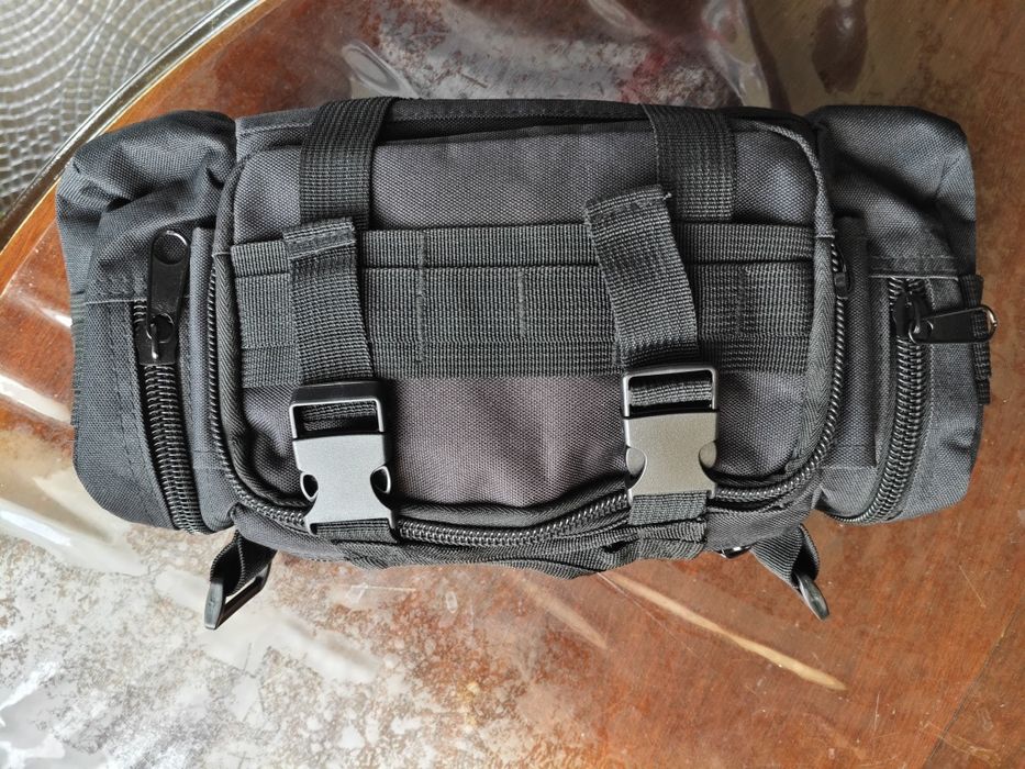 Сумка поясная или наплечная с ремнем