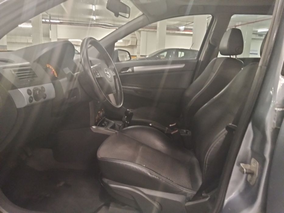 Opel astra 1.3 CDI ano 2006