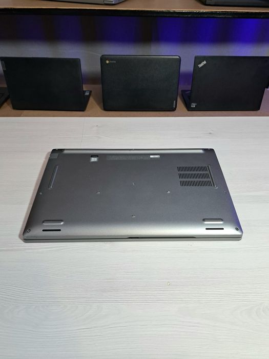Ноутбук Dell Latitude 5520/i5-1145G7/16 Gb/256 Gb/Nvidia GeForce MX450