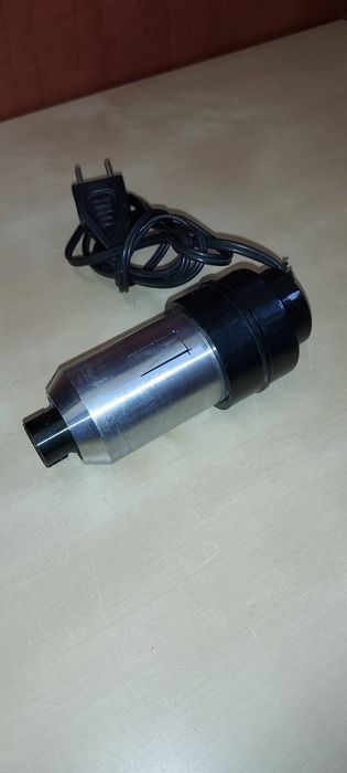 Oświetlacz mikroskopowy PZO