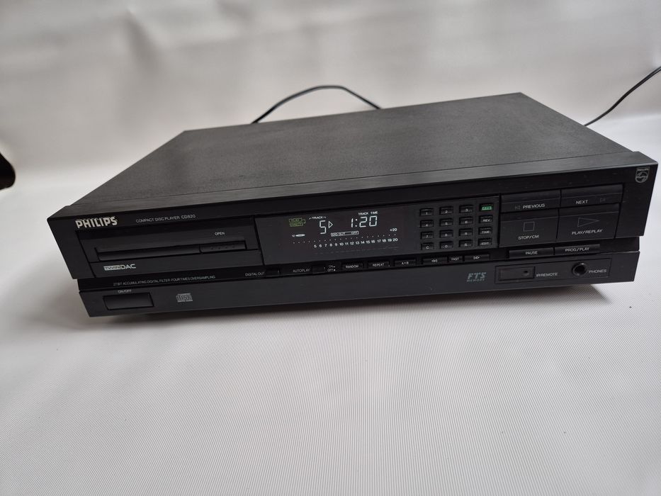 CD Philips cd820 - TDA1541