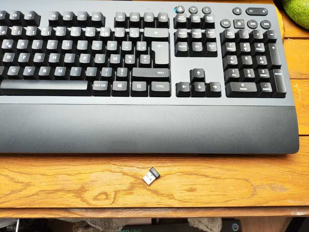 Logitech G613 Romer-G Bezprzewodowa Gamingowa klawiatura Gw 12