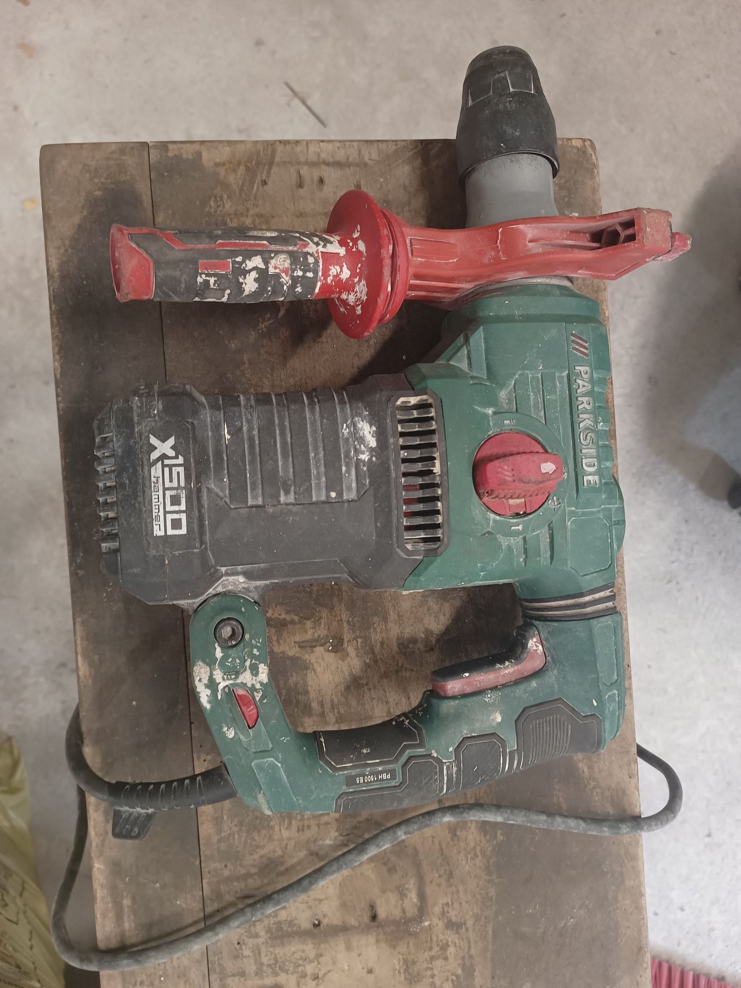 Młotowiertarka Parkside PBH 1500 E5.