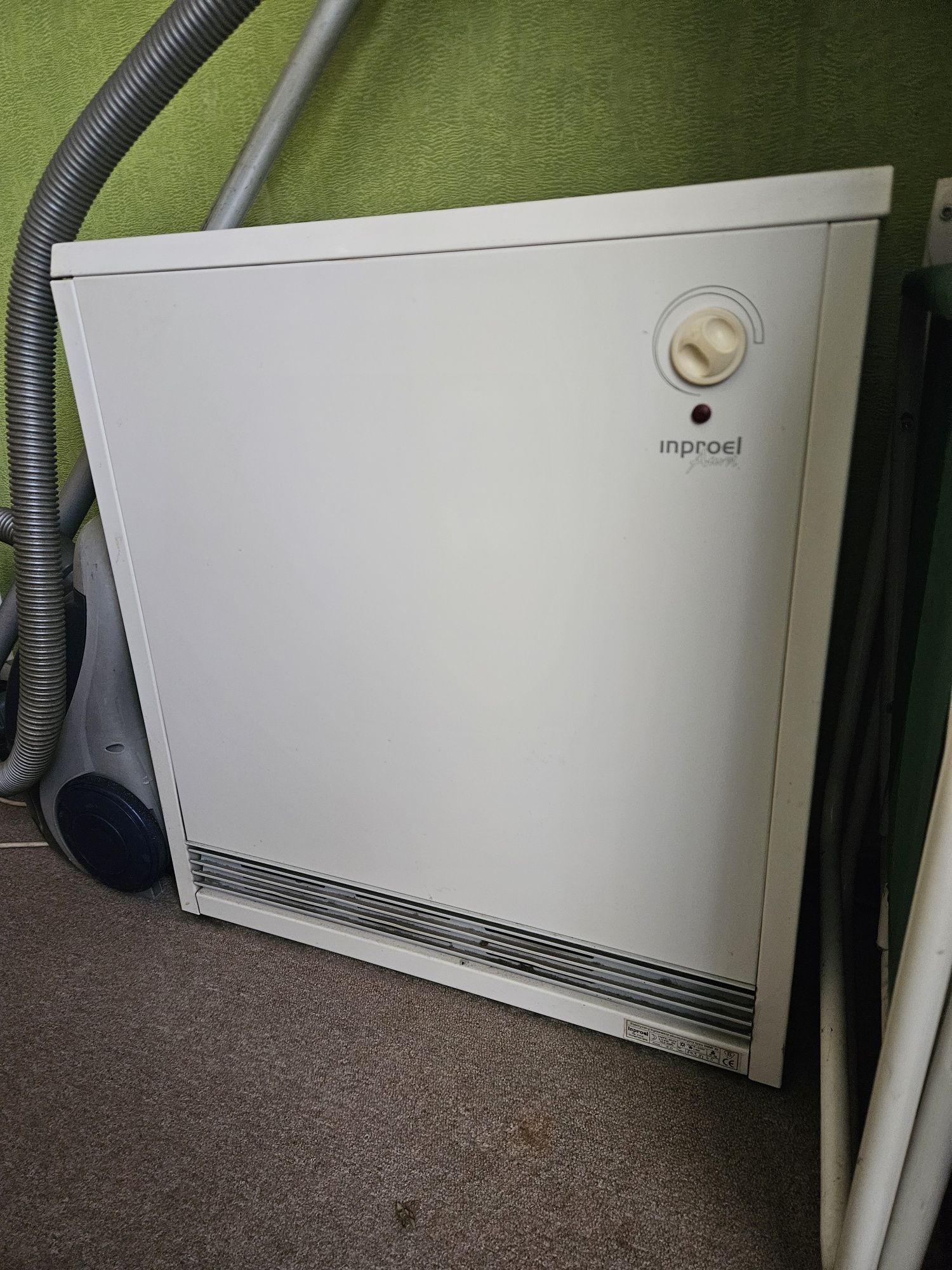 Elektryczny ogrzewacz akumulacyjny 3szt. Grzejnik , piec ,kaloryfer