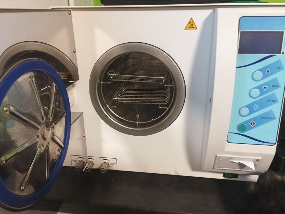 Autoklaw Sun 8L klasa B