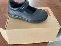 Sapatos colegio marca Pablosky T.30