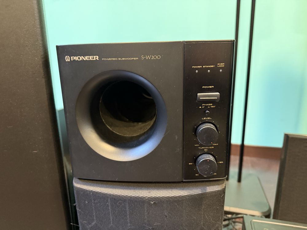 Sistema Som Pioneer 5.1 Amplificador Colunas Definitive e subwoofer