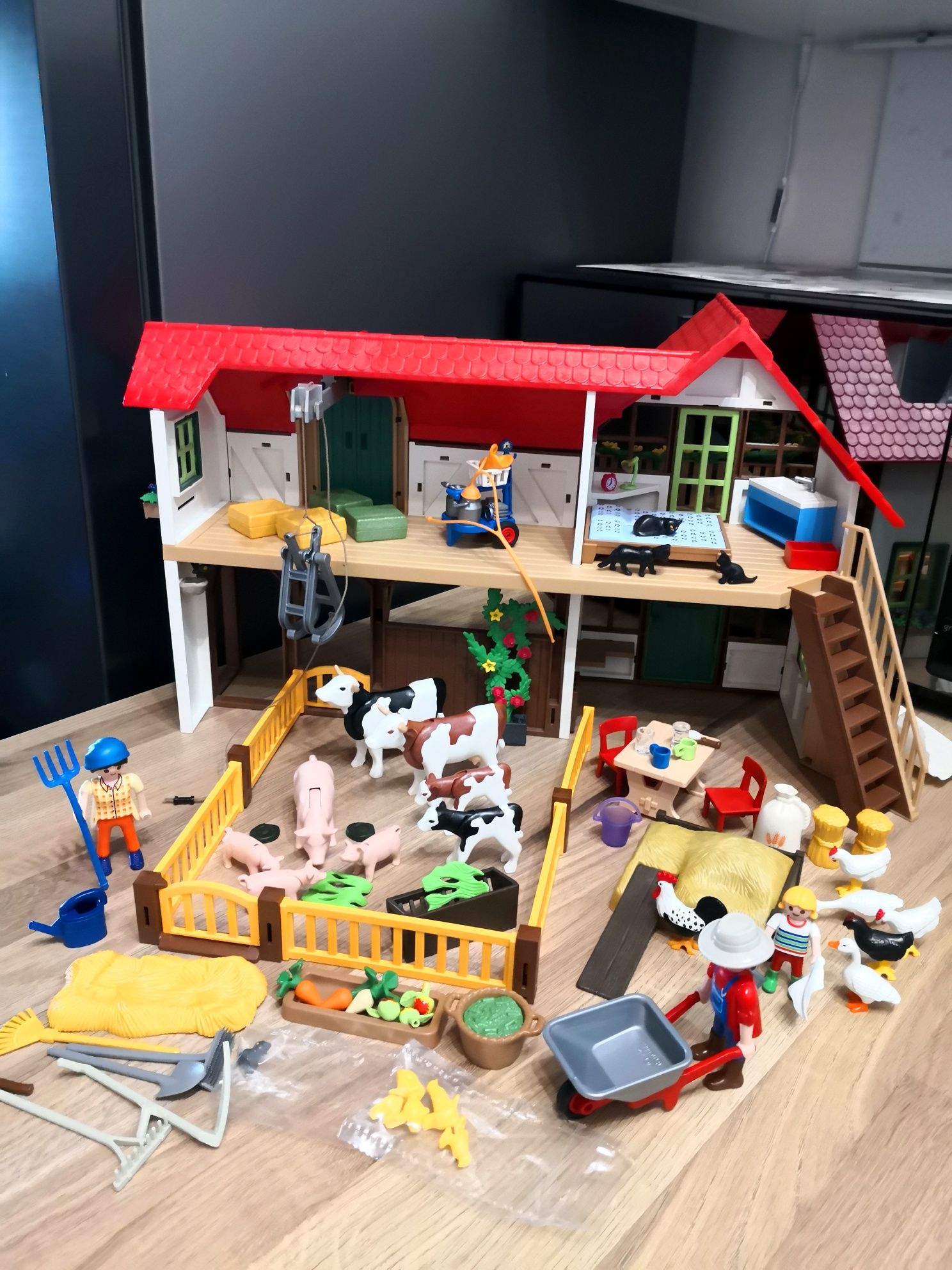 Playmobil Country 6120 duże gospodarstwo rolne